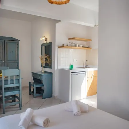 Ikaros Studios & Apartments Naxos City Exterior photo